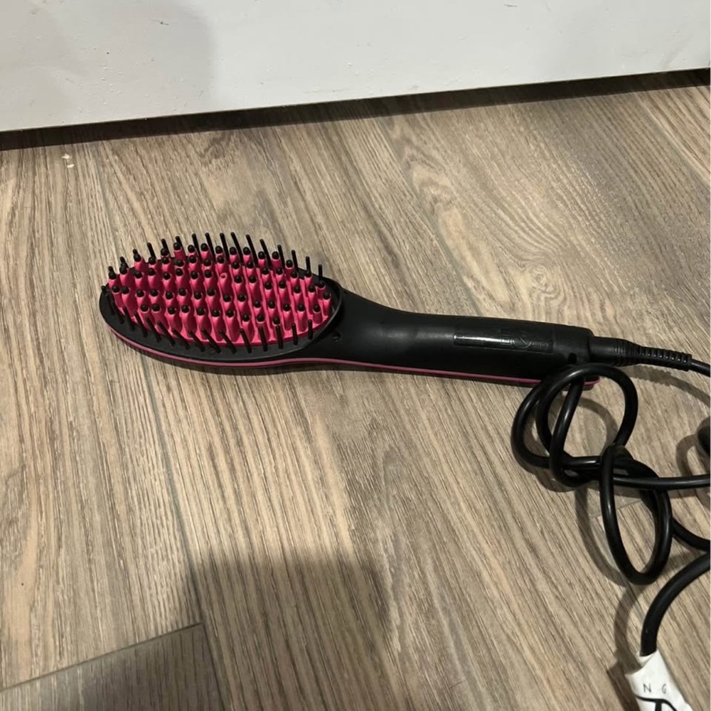 Simply Straight Ceramic Hair Straightening Brush